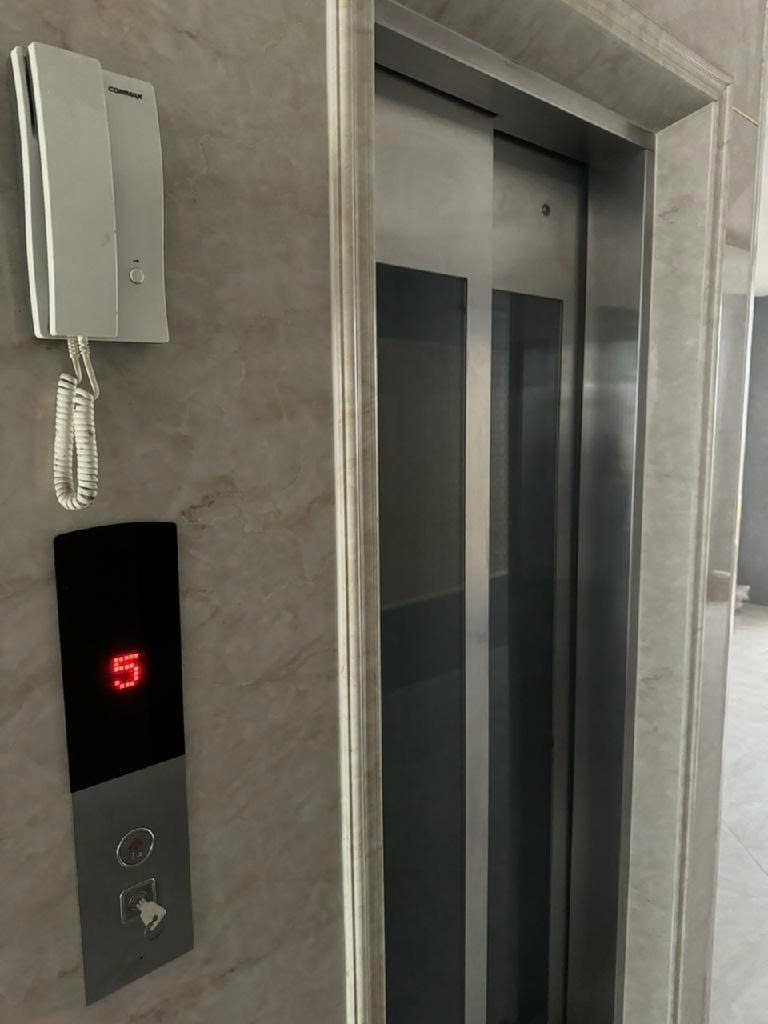 Cho thuê nhà căn góc, mới, Mai Hắc Đế, thang máy; vỉa hè 111m2* 5T- 44 Tr - Ảnh chính